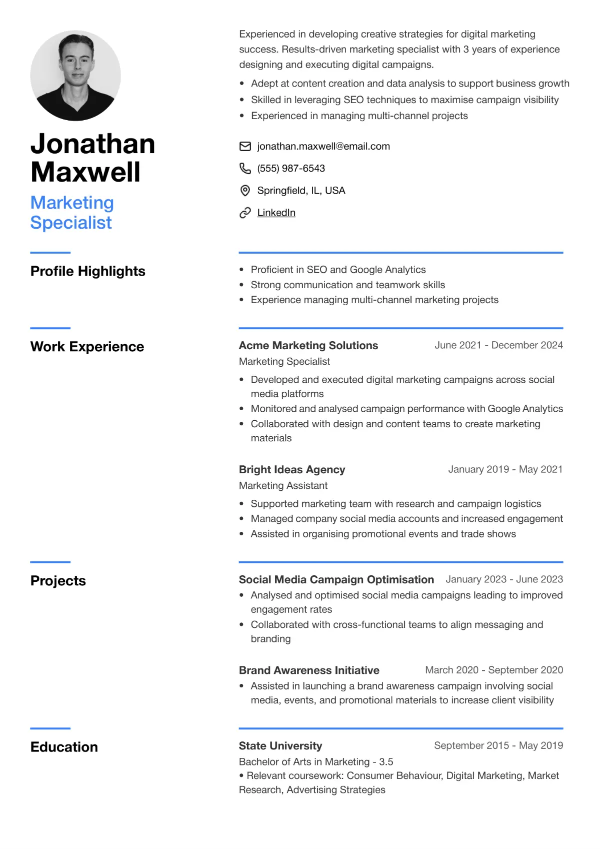 Yotru Resume Builder mobile application interface